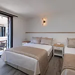 Szálloda Atrium Tas Çeşme