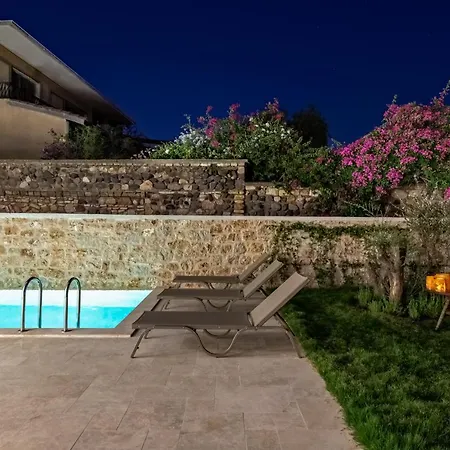 Atrium Tas 酒店 Çeşme