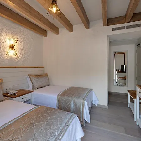 Atrium Tas 酒店 Çeşme
